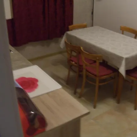 Jadera Πανσιόν 3*
