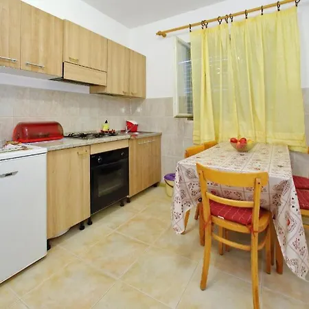 Jadera 게스트하우스