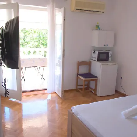Jadera Πανσιόν Ζαντάρ