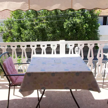 Jadera Πανσιόν 3*