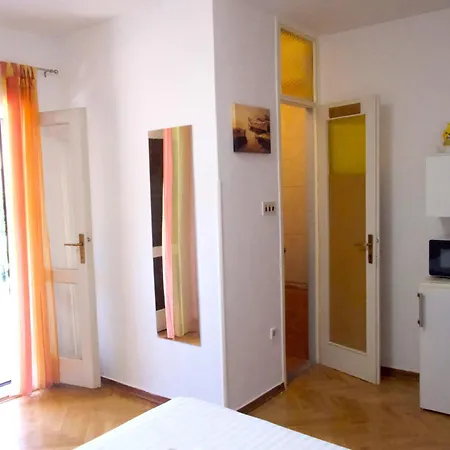 Πανσιόν Jadera 3*
