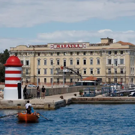 Jadera 3* Ζαντάρ